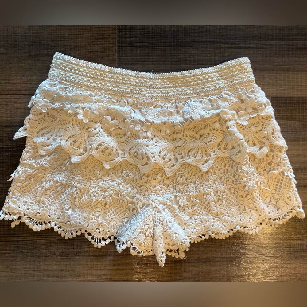 Boho Cream Crochet Lace Shorts L Festival Cottagecore Lined Elastic Waist